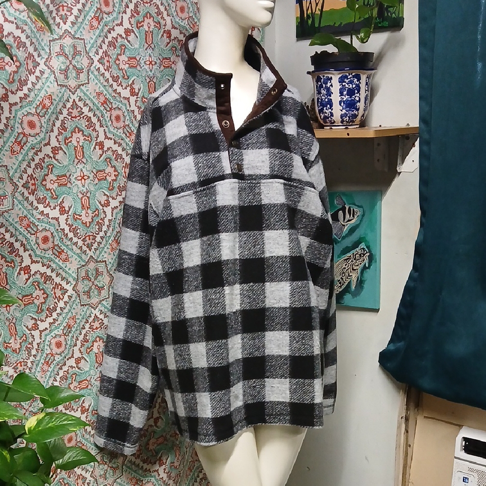 John Wayne Partial Button Checkered Polyester Pul… - image 1